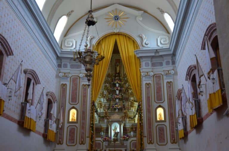 chiesa- interno, Gen.2016 (Paraty)