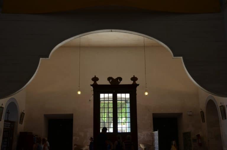 chiesa- finestra, Gen.2016 (Paraty)