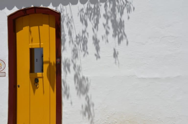 città – porta gialla,Gen.2016 (Paraty)