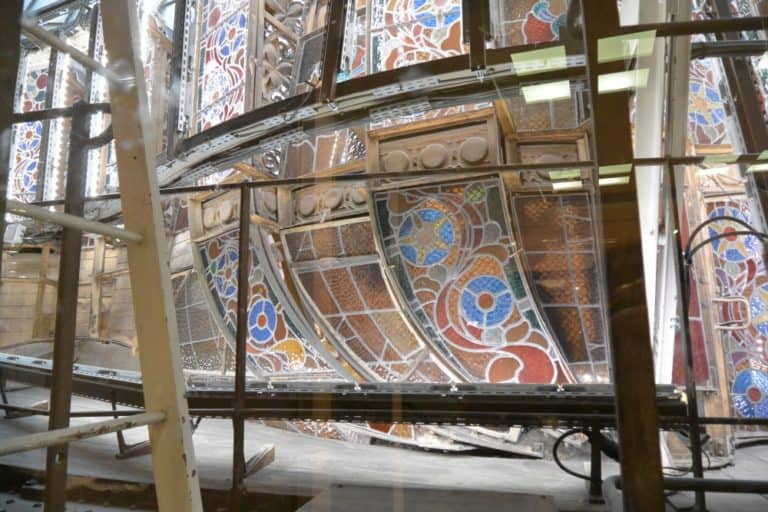 Galeries Lafayette – outside of the glass ceiling, Mar.2015 (París)