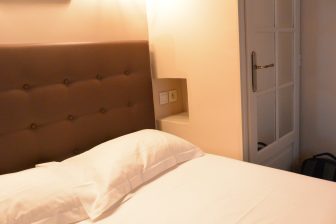 Francia-Parigi-Hotel-Albe-Bastille-camera-letto