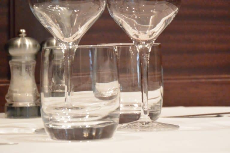 Eiffel Tower and vicinity – glasses, Mar.2015 (París)
