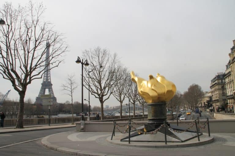 Eiffel Tower and vicinity – monument, Mar.2015 (París)