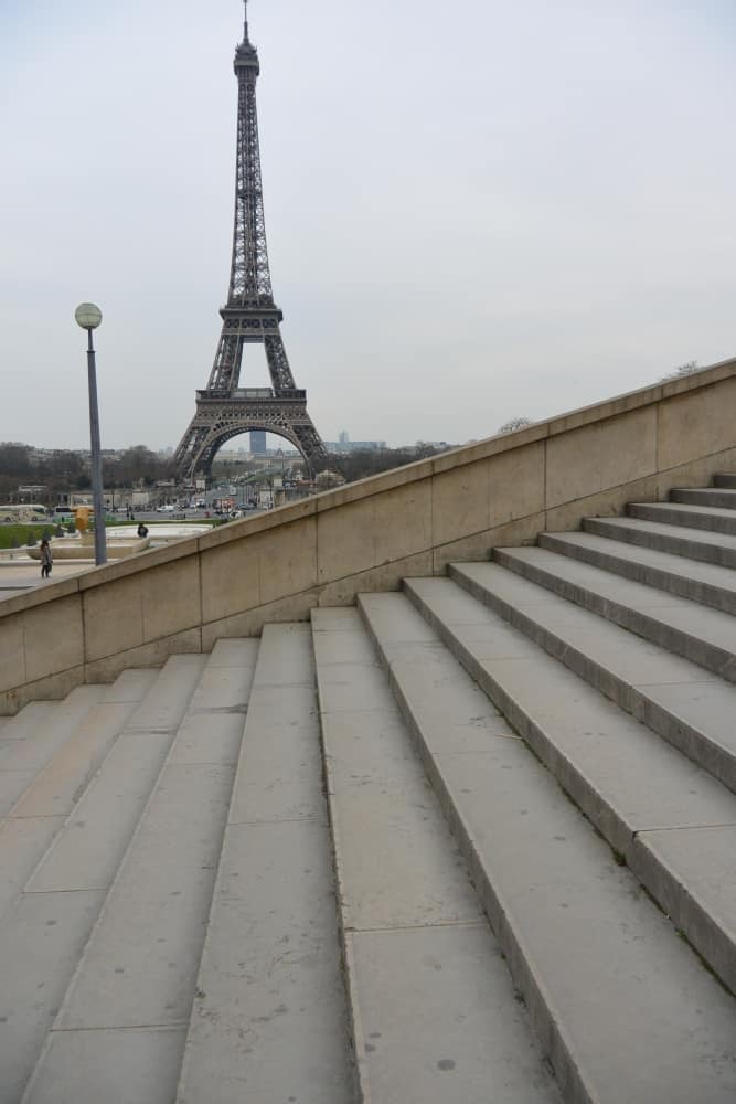 Eiffel Tower and vicinity – staircase and tower, Mar.2015 (París)