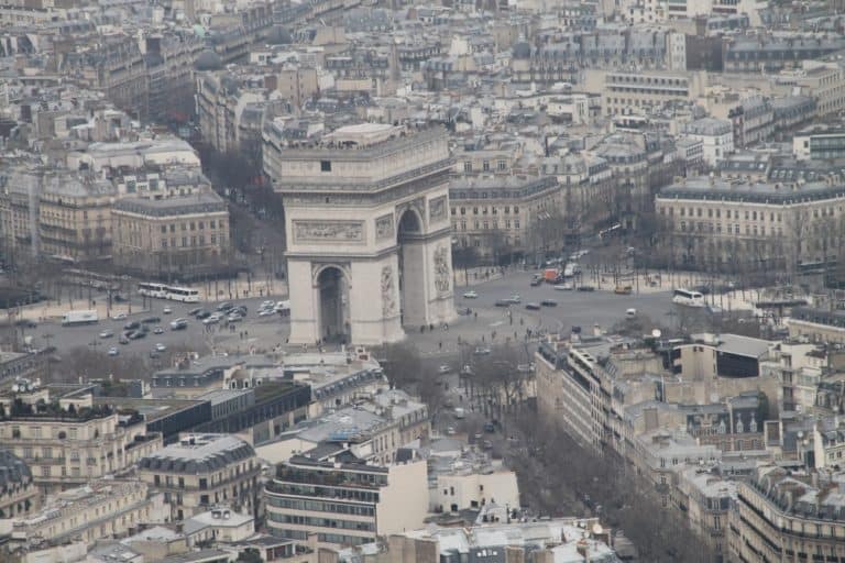 Eiffel Tower and vicinity – Arc de Triomphe, Mar.2015 (París)