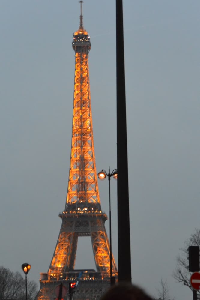 Avenue Montaigne – Effel Tower, Mar.2015 (París)