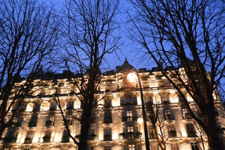 Avenue Montaigne – trees in the evening, Mar.2015 (París)
