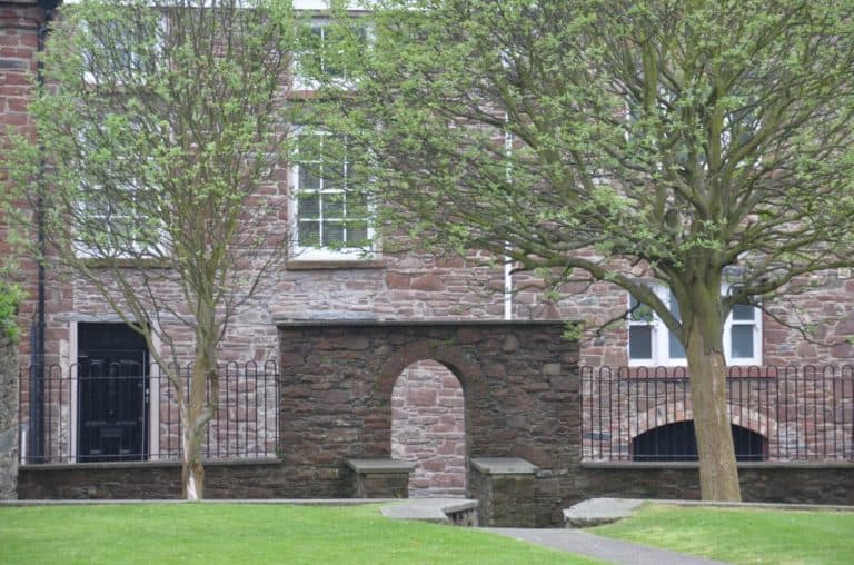 Isle of Man, Peel – park, May, 2014 (Isla de Man)