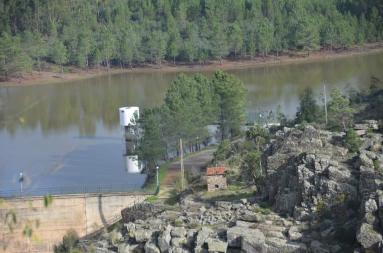 Portugal, Penha Garcia – dam, Nov.2014 (Monsanto)