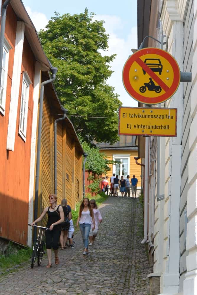 old town – alley, Aug.2015 (Porvoo)