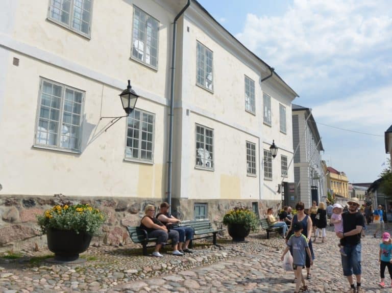 old town – people on the street, Aug.2015 (Porvoo)