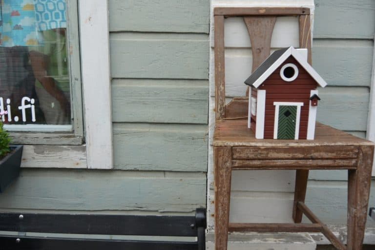 old town – house on the chair, Aug.2015 (Porvoo)