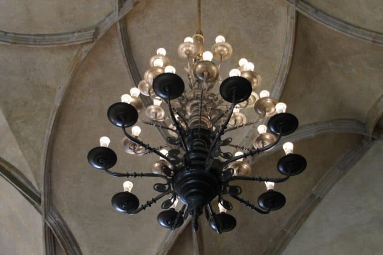 Czech, Prague – chandelier, Sept.2013 (Praga)