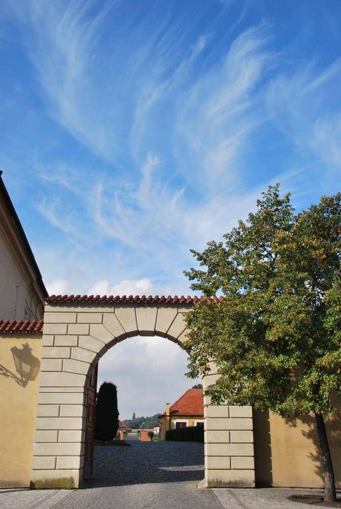 Czech, Prague – arch and sky, Sept.2013 (Prague)