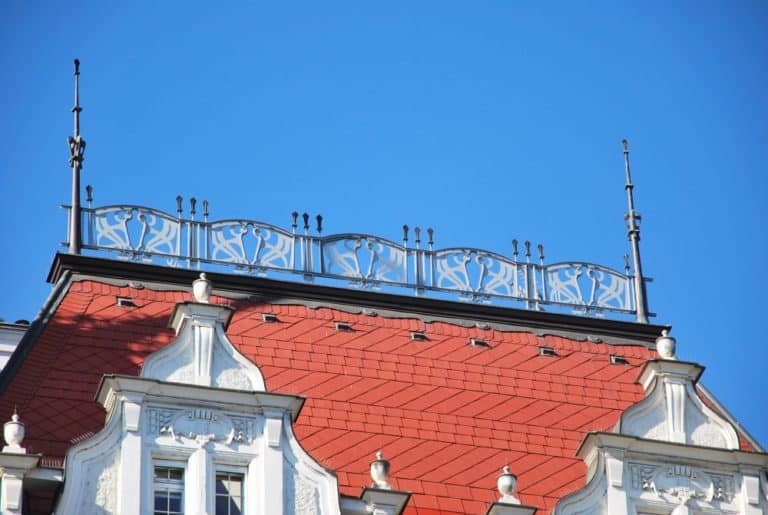 Czech, Prague – roof and sky, Sept.2013 (Praga)
