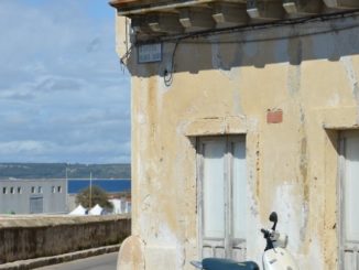 Italy, Puglia coast – rocks and sea, Apr.2013