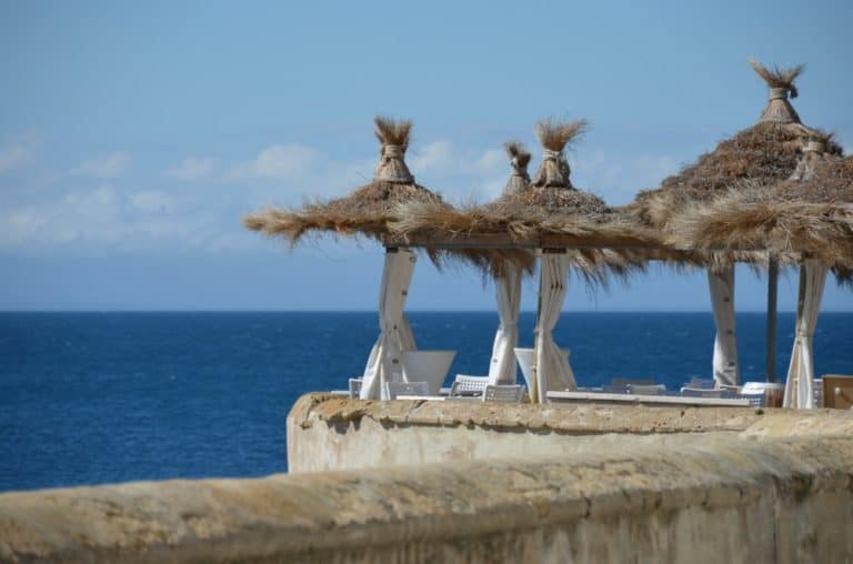 イタリア、ガリポリ－夏休み気分 2013年4月 (プーリア州)