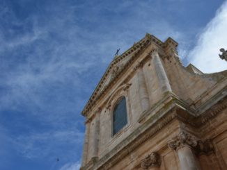 イタリア、ガリポリ－太陽 2013年4月