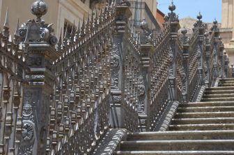 Ragusa – shadows of trees, July 2017