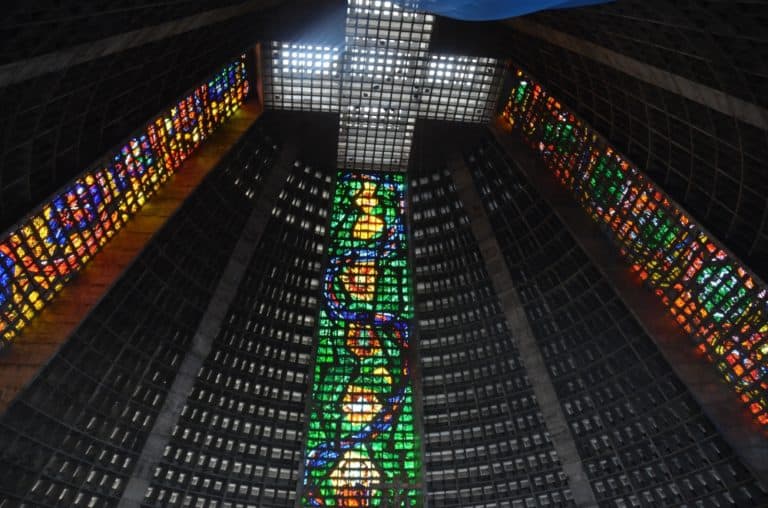 La cattedrale dallo stile moderno a Rio De Janeiro