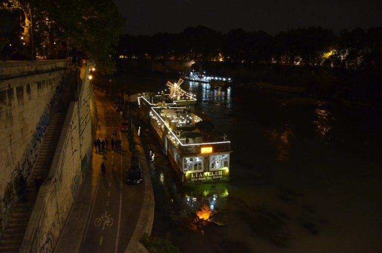 Rome – restaurant on the river, May 2017 (Rome)
