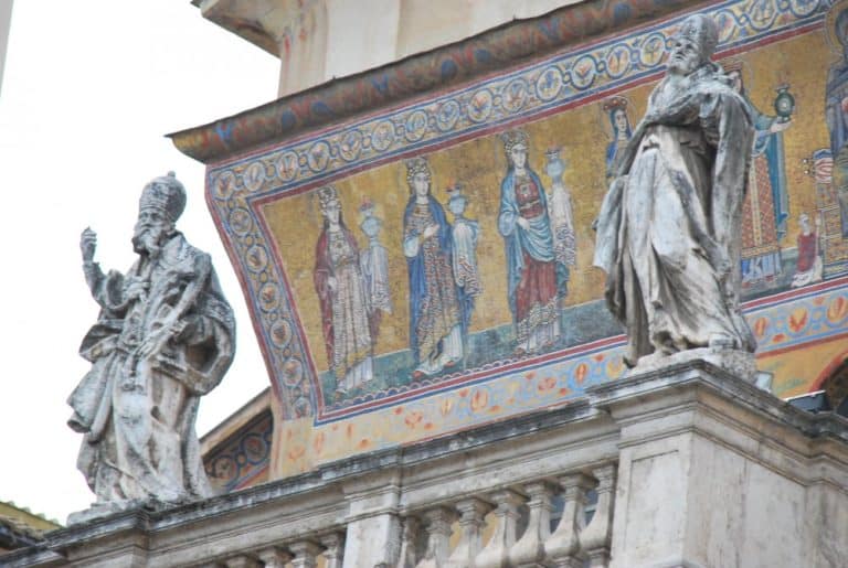 Italia, Roma – statue e murales, novembre 2013 (Roma)
