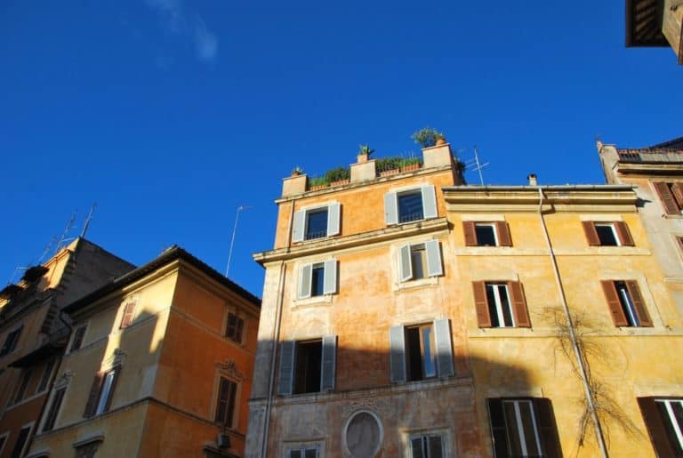 Italy, Rome – blue and yellow, Nov.2013 (Roma)