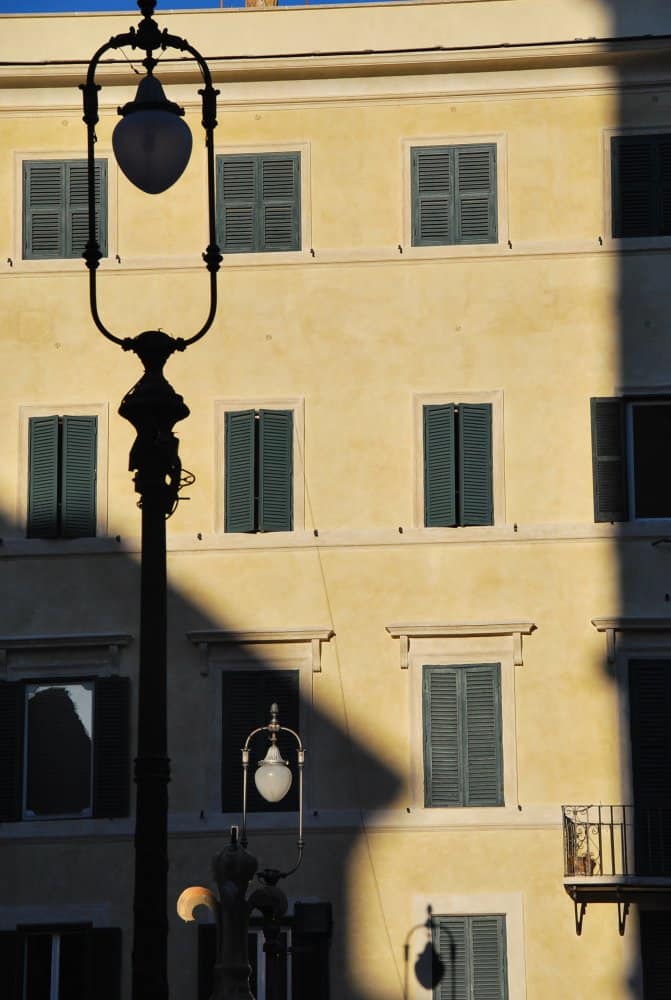 Italy, Rome – shadow of lamp, Nov.2013 (Rome)