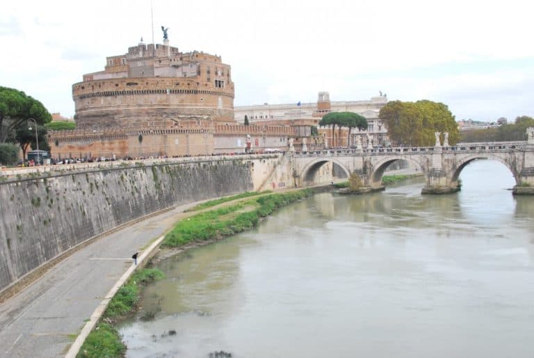 Italy, Rome – river and castle, Nov.2013 (Rome)