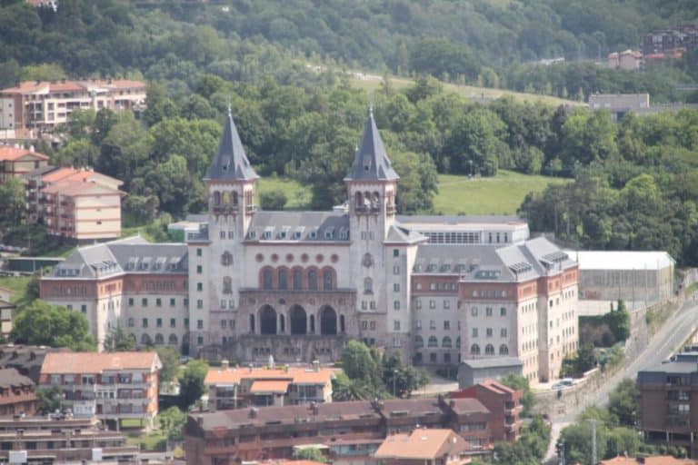Spain, San Sebastian – big house, May 2014 (San Sebastian)