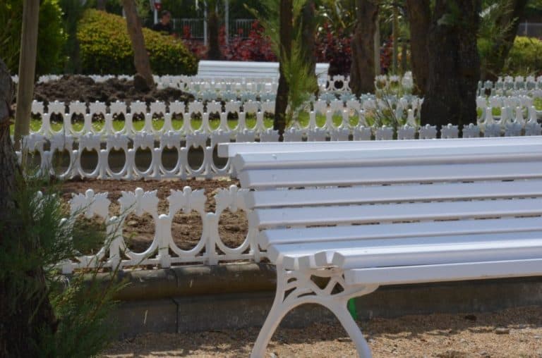Spagna, San Sebastian – panchine bianche, mag. 2014 (San Sebastian)