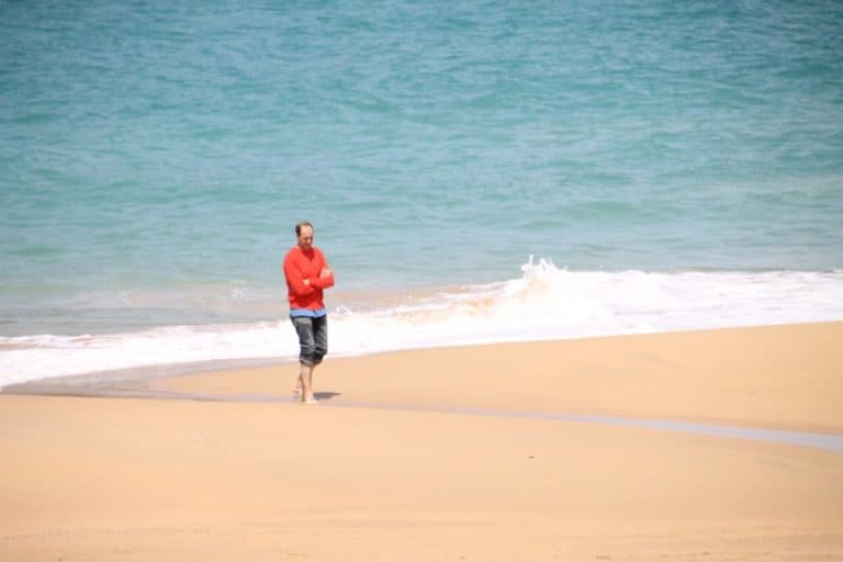 Spain, San Sebastian – man in red, May 2014 (San Sebastian)