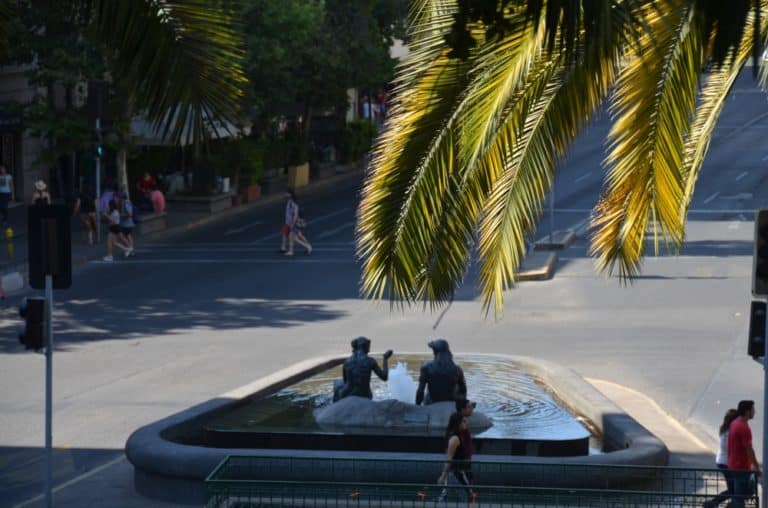 Santa Lucia hill – palm and fountain, Dec.2015 (Santiago)