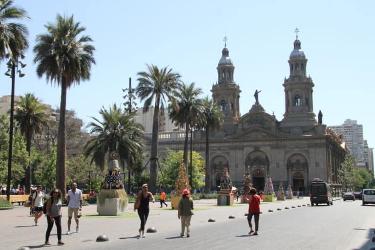 piazza-cattedrale-santiago-del-cile