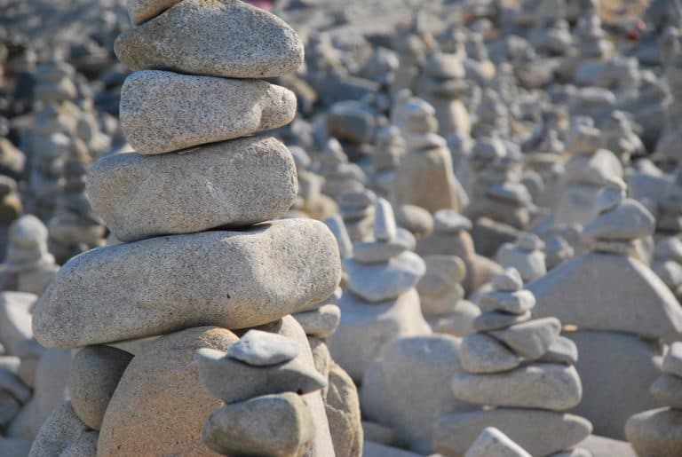 Italia, Sardegna, Costa Rei – pile di pietre, 2010 (Sardegna)