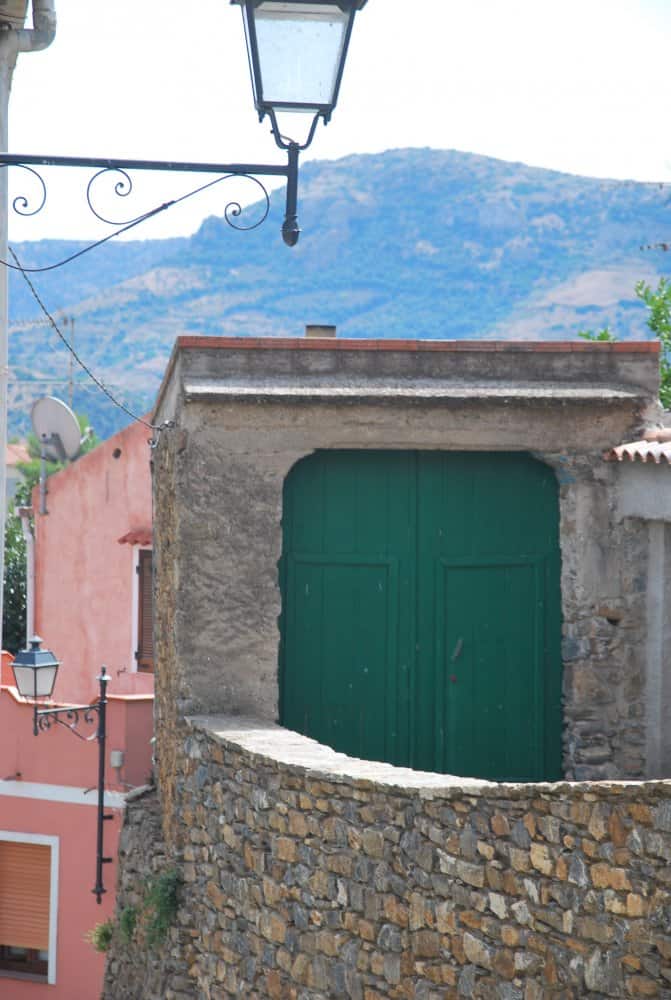 Italia, Sardegna, Armungia – lampione, 2010 (Sardegna)