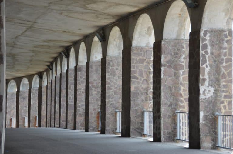 Scilla – tunnel, July 2015 (Calabria)