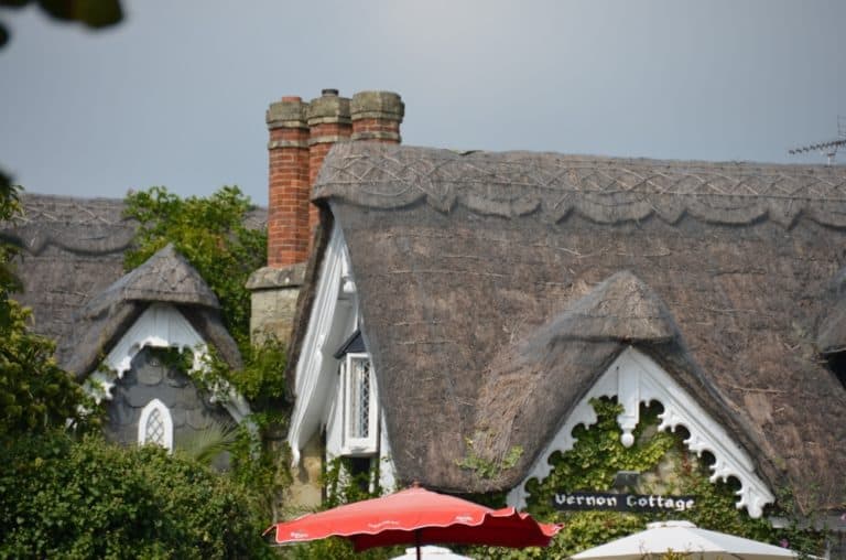 England, Isle of Wight – roofs, Sept.2014 (Isle of Wight)