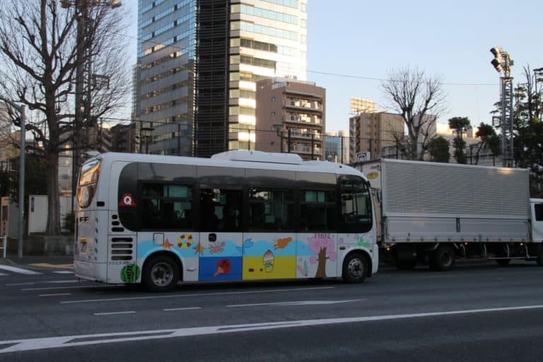 日本、東京、芝―バス 2015年1月 (東京)
