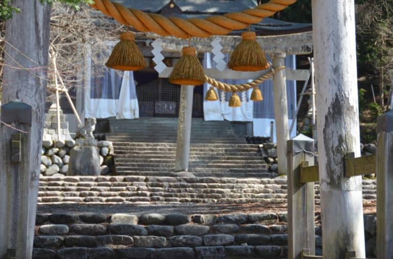 Shirakawago – stairs to shrine, Mar.2016 (Gifu)