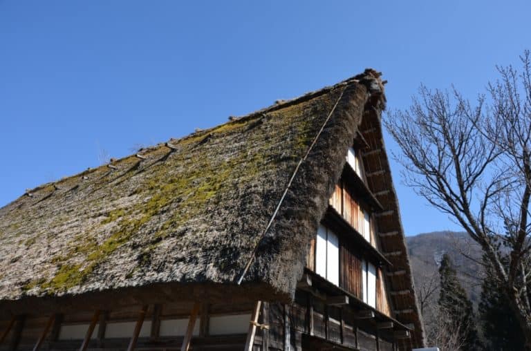 Shirakawago – museum – house and blue sky, Mar.2016 (Gifu)