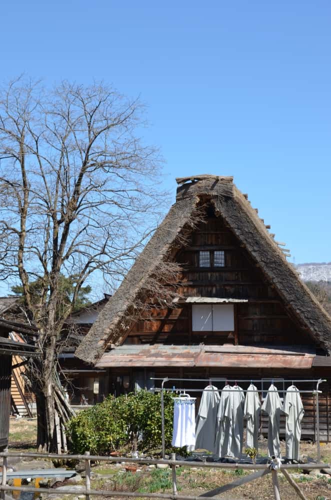Shirakawago – washing, Mar.2016 (Gifu)