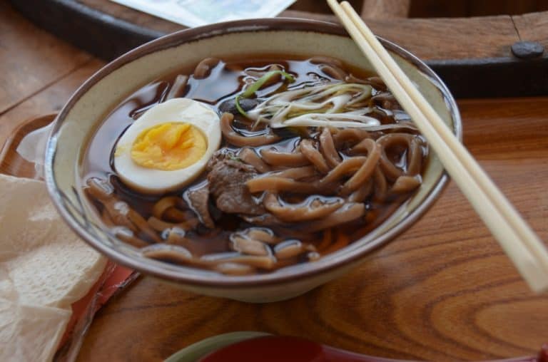 日本、白老－ニセウうどん 2014年9月 (白老)