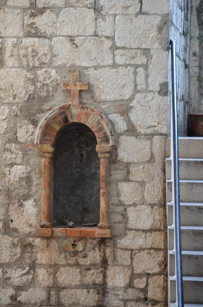Croazia, Sibenico – angolo religioso, lug. 2014 (Sibenico)