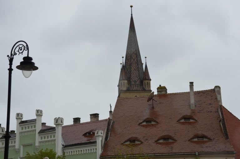 Romania, Sibiu – lamp, Apr.2014 (Sibiu)
