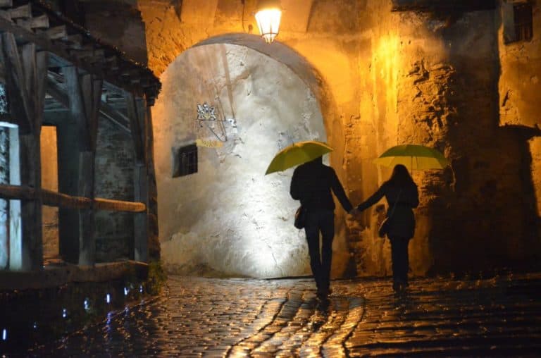 Romania, Sighisoara – couple, Apr. 2014 (Sighisoara)