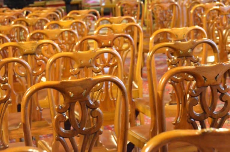Romania, Sinaia – chairs, Apr. 2014 (Sinaia)
