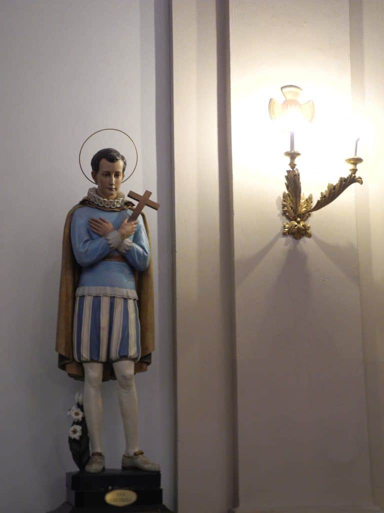 Solferino – statue in Chiesa di S. Nicola di Bari, Oct.2017 (Lombardia)