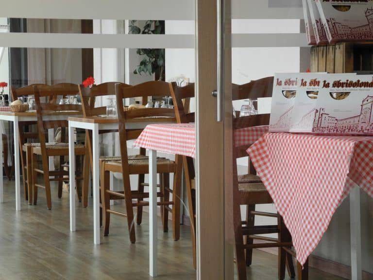 Solferino – inside the restaurant 1, Oct.2017 (Lombardia)