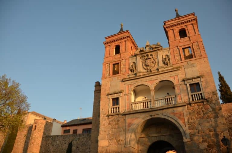 Spain, Toledo – city gate, Mar. 2014 (Toledo)